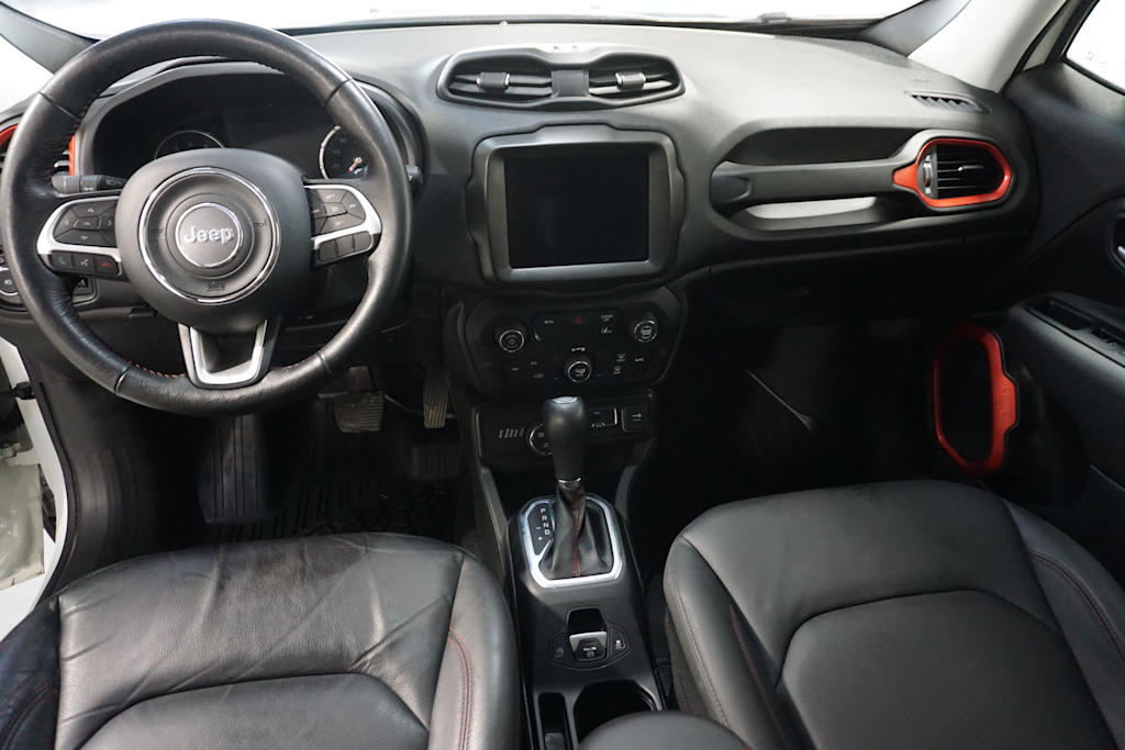 Thumbnail: 2023 Jeep Renegade - 7