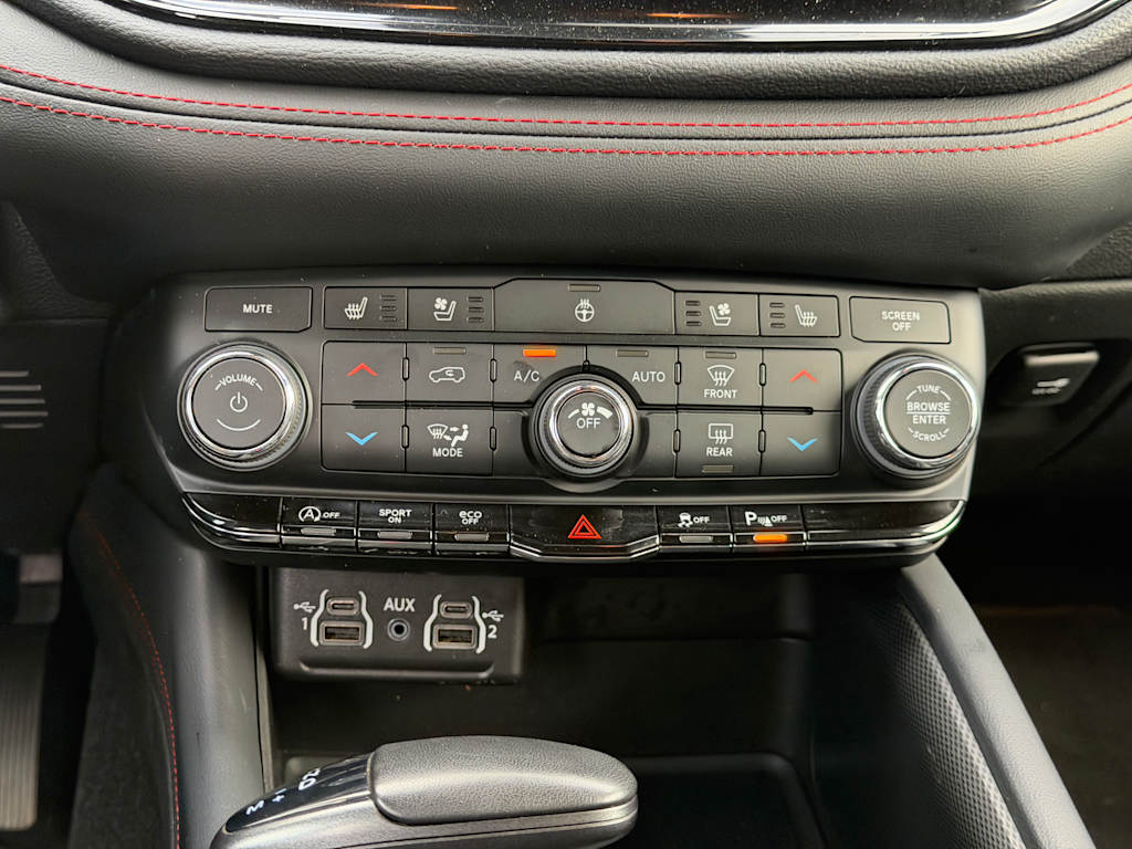Thumbnail: 2024 Dodge Durango - 36