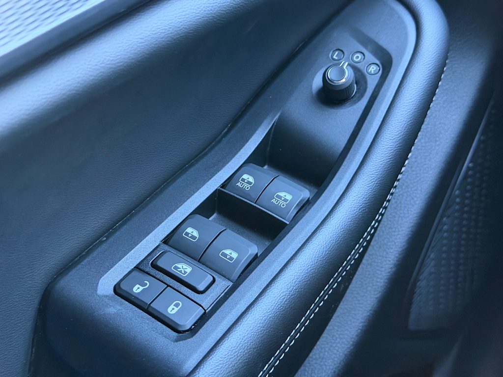 Thumbnail: 2024 Jeep Grand Cherokee - 14