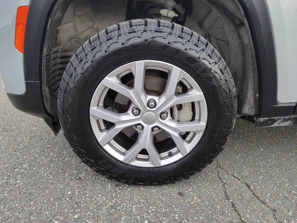 Thumbnail: 2022 Jeep Grand Cherokee - 8