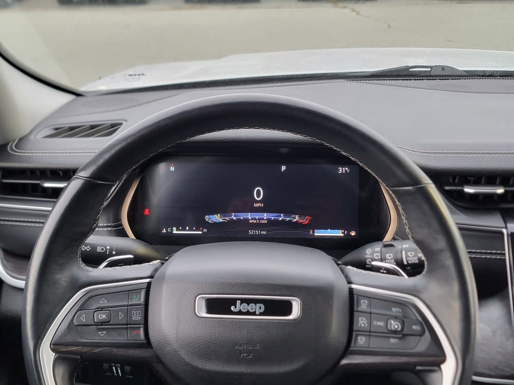 Thumbnail: 2022 Jeep Grand Cherokee - 9