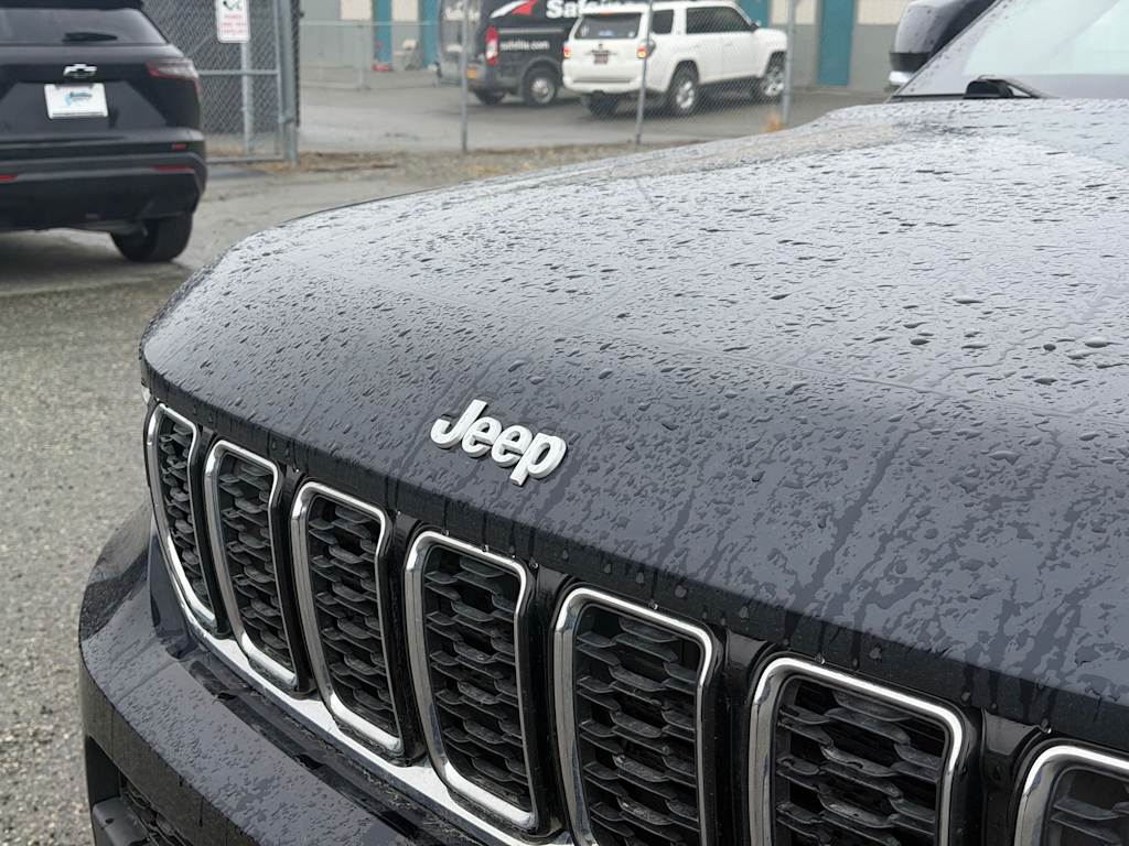 Thumbnail: 2024 Jeep Grand Cherokee L - 14