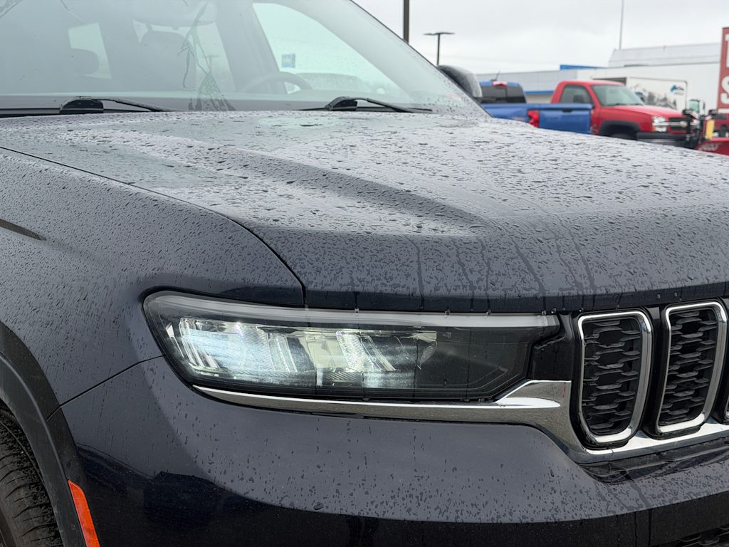 Thumbnail: 2024 Jeep Grand Cherokee L - 15