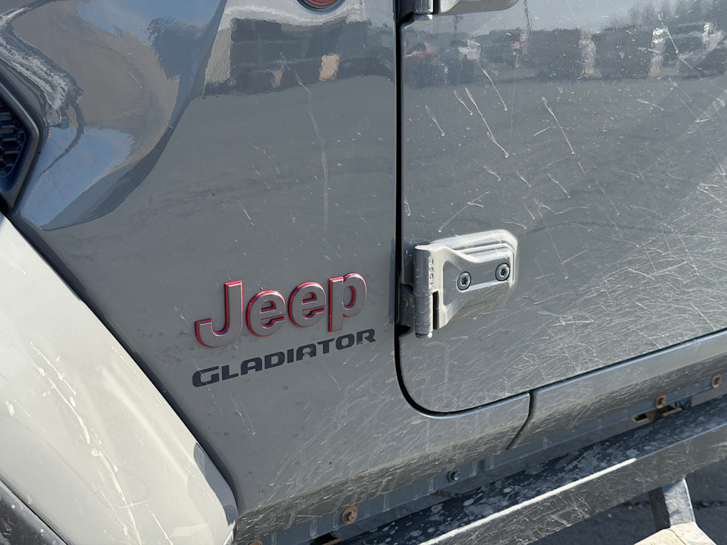 Thumbnail: 2022 Jeep Gladiator - 12