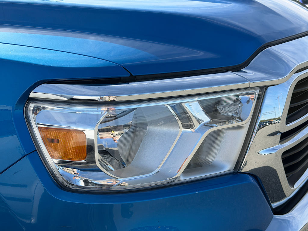 Thumbnail: 2021 RAM 1500 - 21