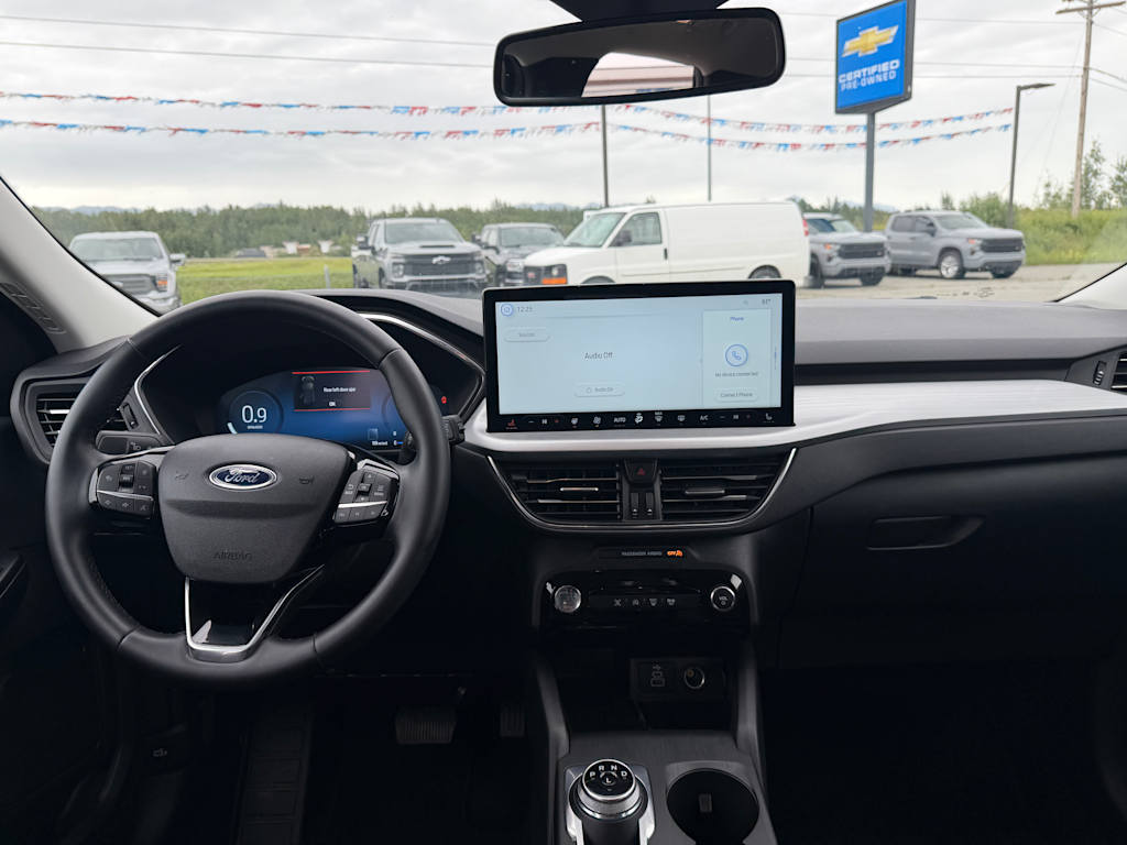Thumbnail: 2025 Ford Escape - 8