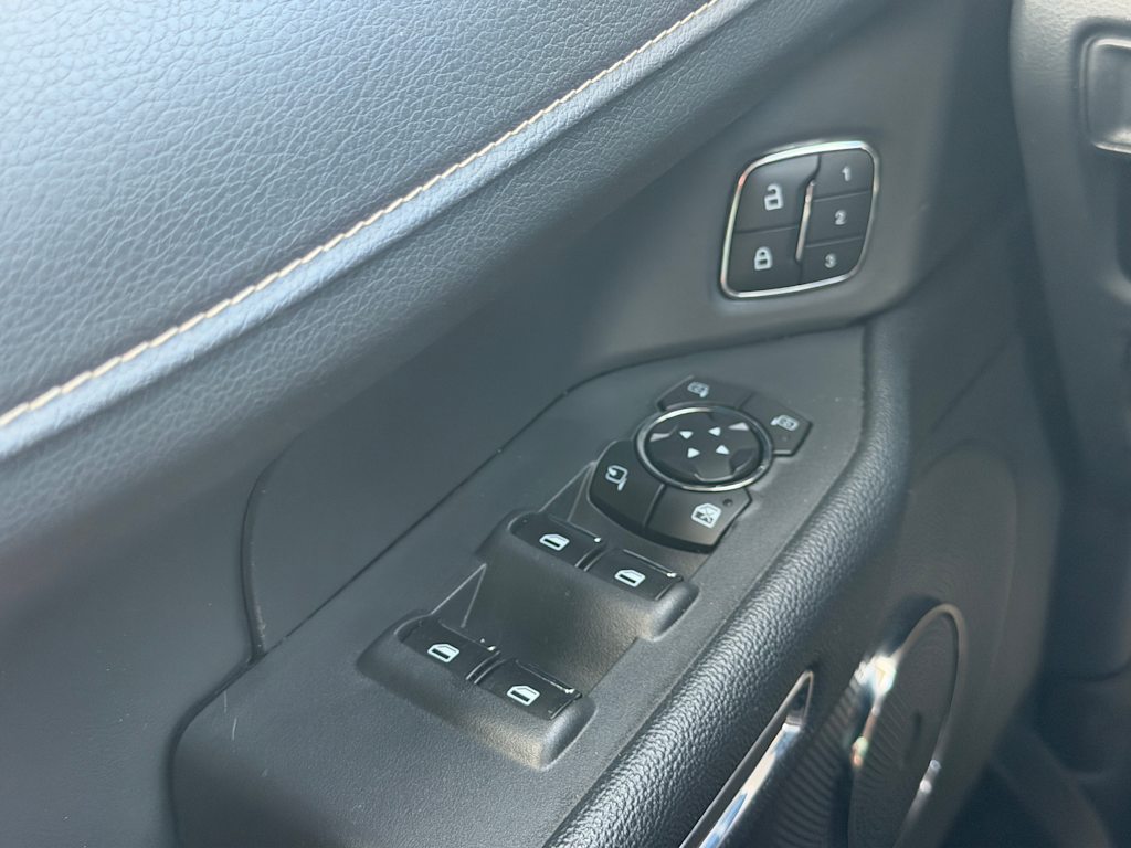 Thumbnail: 2024 Ford Expedition MAX - 15