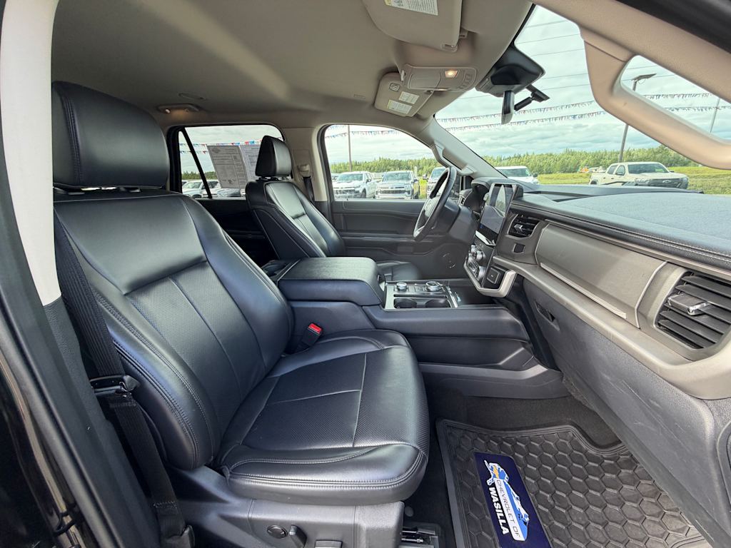Thumbnail: 2024 Ford Expedition MAX - 10