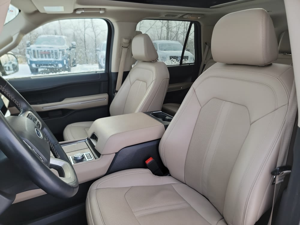 Thumbnail: 2024 Ford Expedition - 10