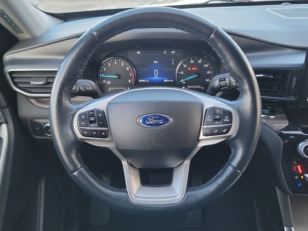 Thumbnail: 2022 Ford Explorer - 2