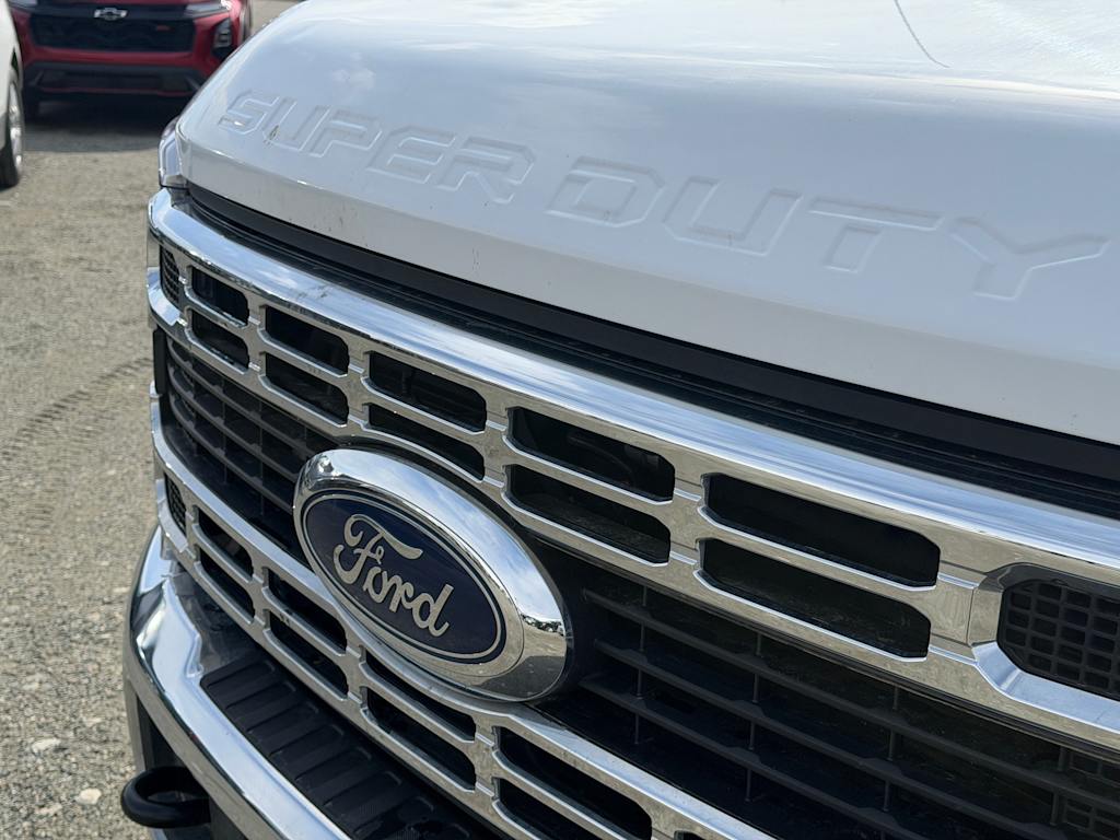 Thumbnail: 2025 Ford F-250 - 14