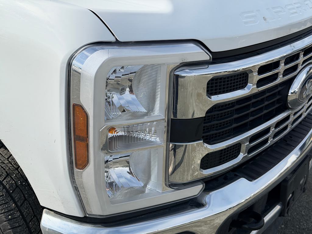 Thumbnail: 2025 Ford F-250 - 15