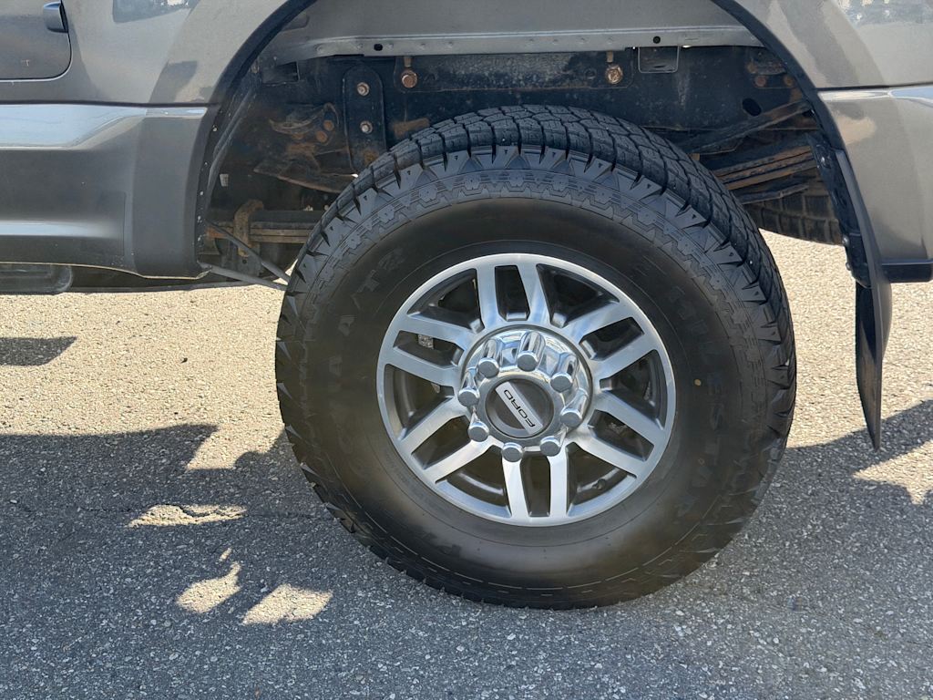 Thumbnail: 2019 Ford F-350 - 22