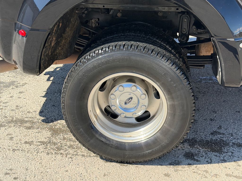 Thumbnail: 2020 Ford F-350 - 18