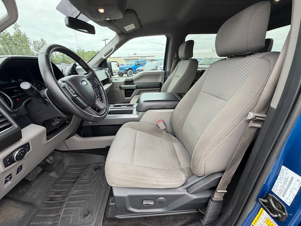Thumbnail: 2017 Ford F-150 - 10
