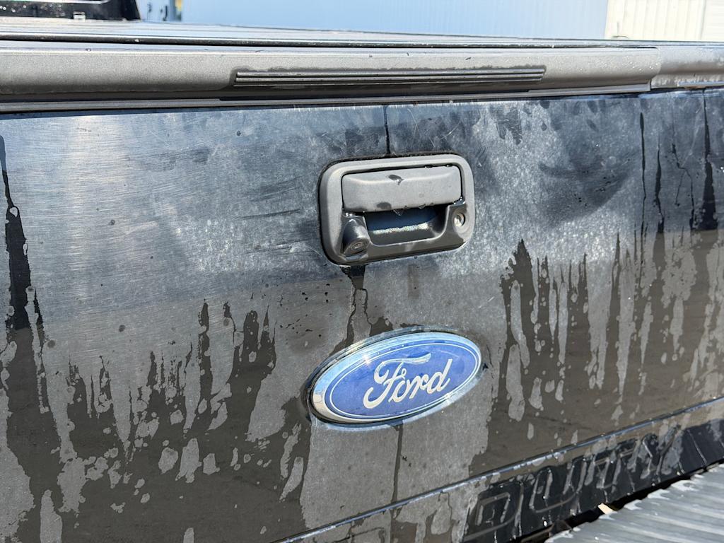 Thumbnail: 2009 Ford F-350 - 24