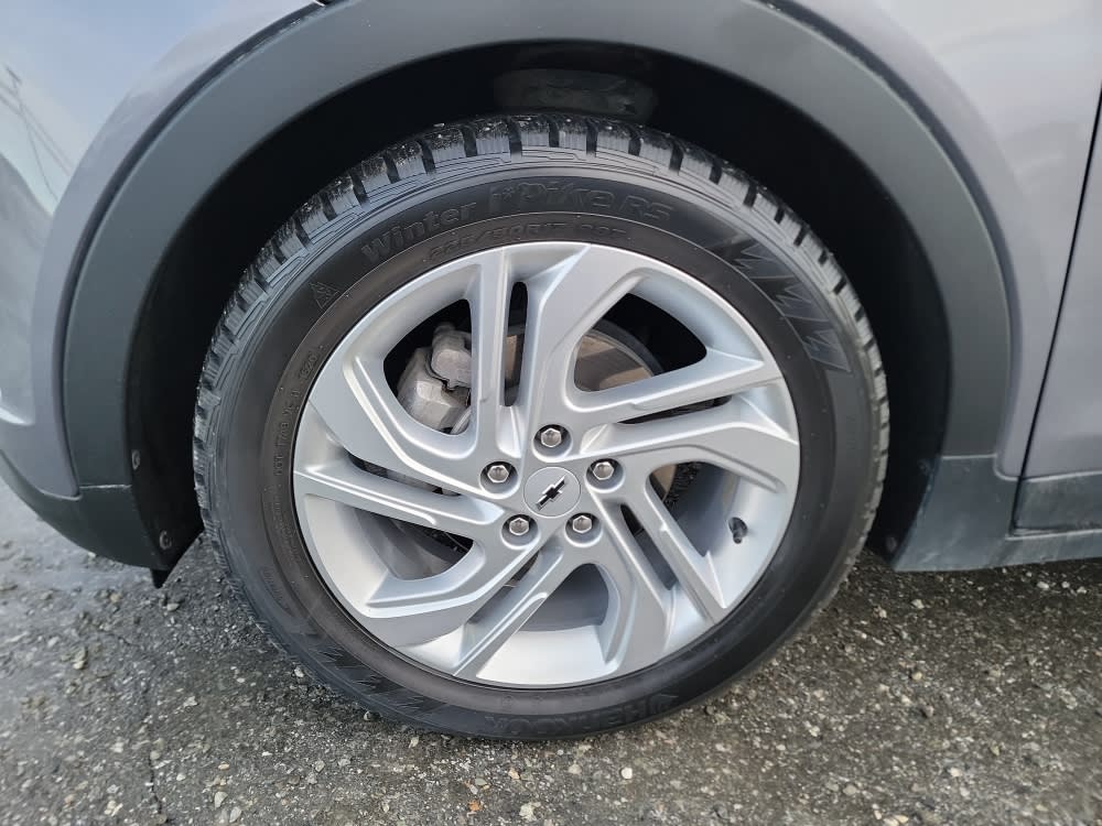 Thumbnail: 2023 Chevrolet Bolt EV - 8