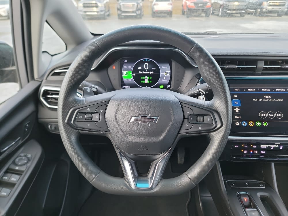 Thumbnail: 2023 Chevrolet Bolt EV - 2