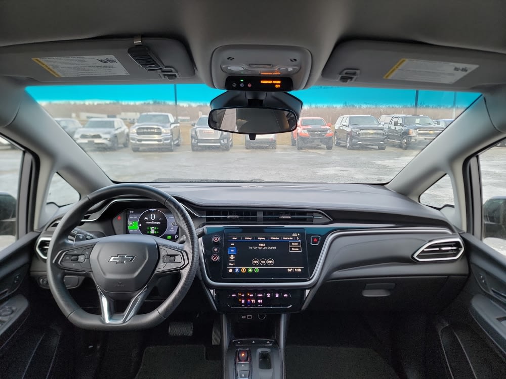 Thumbnail: 2023 Chevrolet Bolt EV - 9