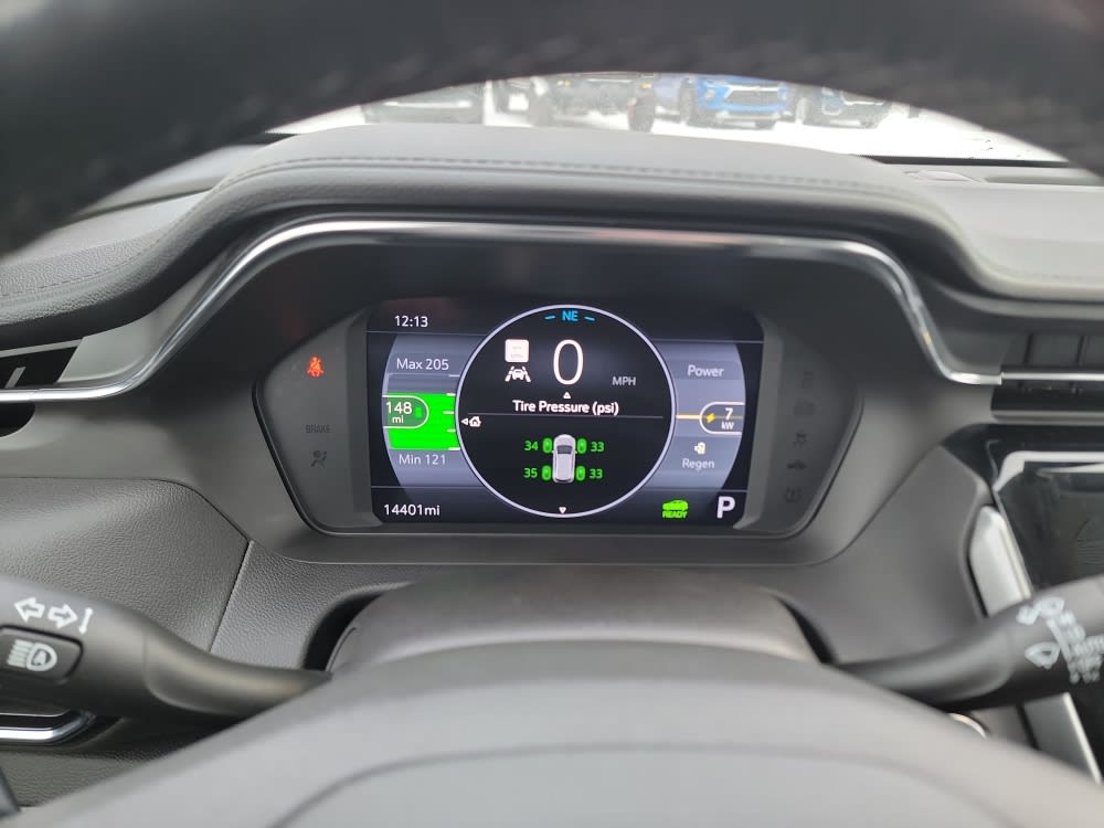 Thumbnail: 2023 Chevrolet Bolt EUV - 15