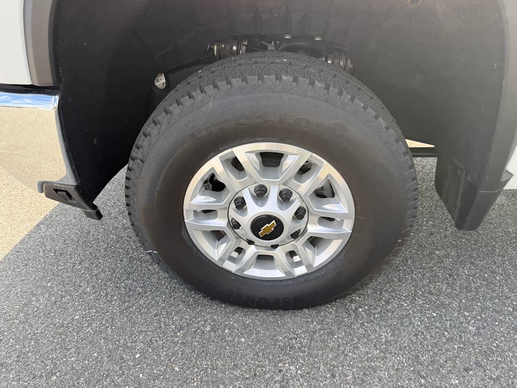Thumbnail: 2026 Chevrolet Silverado 2500 - 7