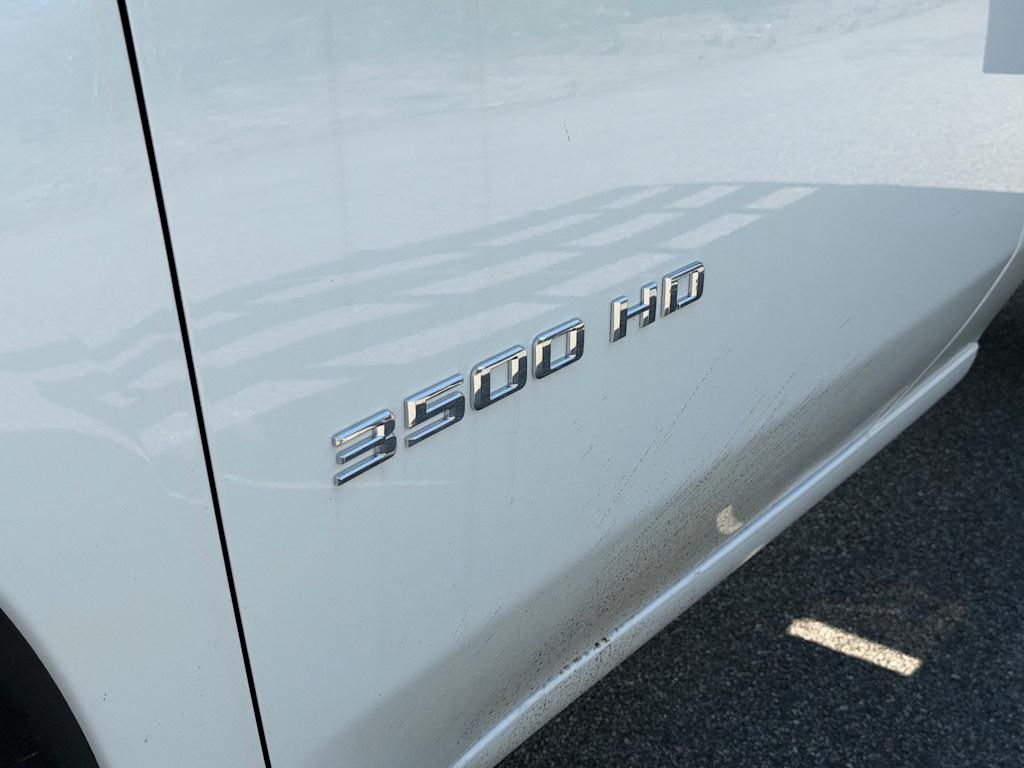 Thumbnail: 2026 Chevrolet Silverado 3500 - 7