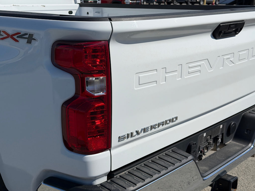 Thumbnail: 2025 Chevrolet Silverado 2500 - 25