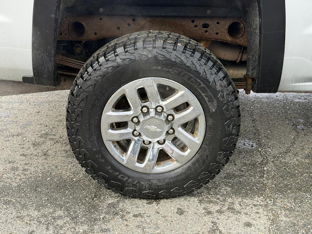 Thumbnail: 2018 Chevrolet Silverado 2500 - 19