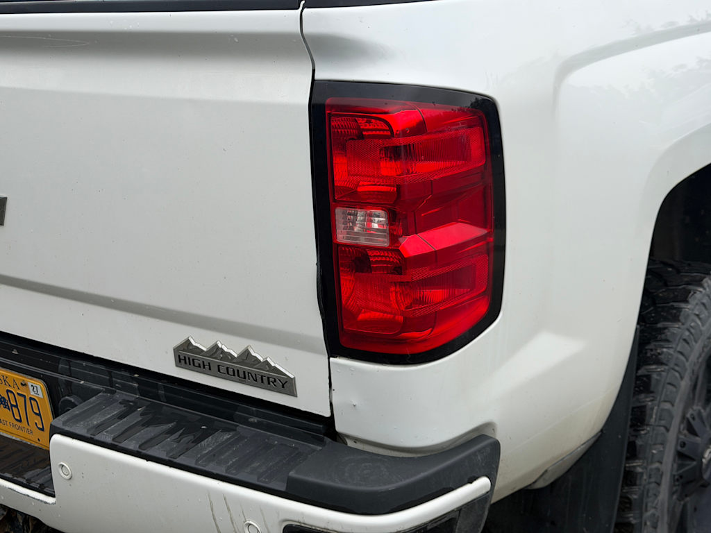 Thumbnail: 2015 Chevrolet Silverado 2500 - 13