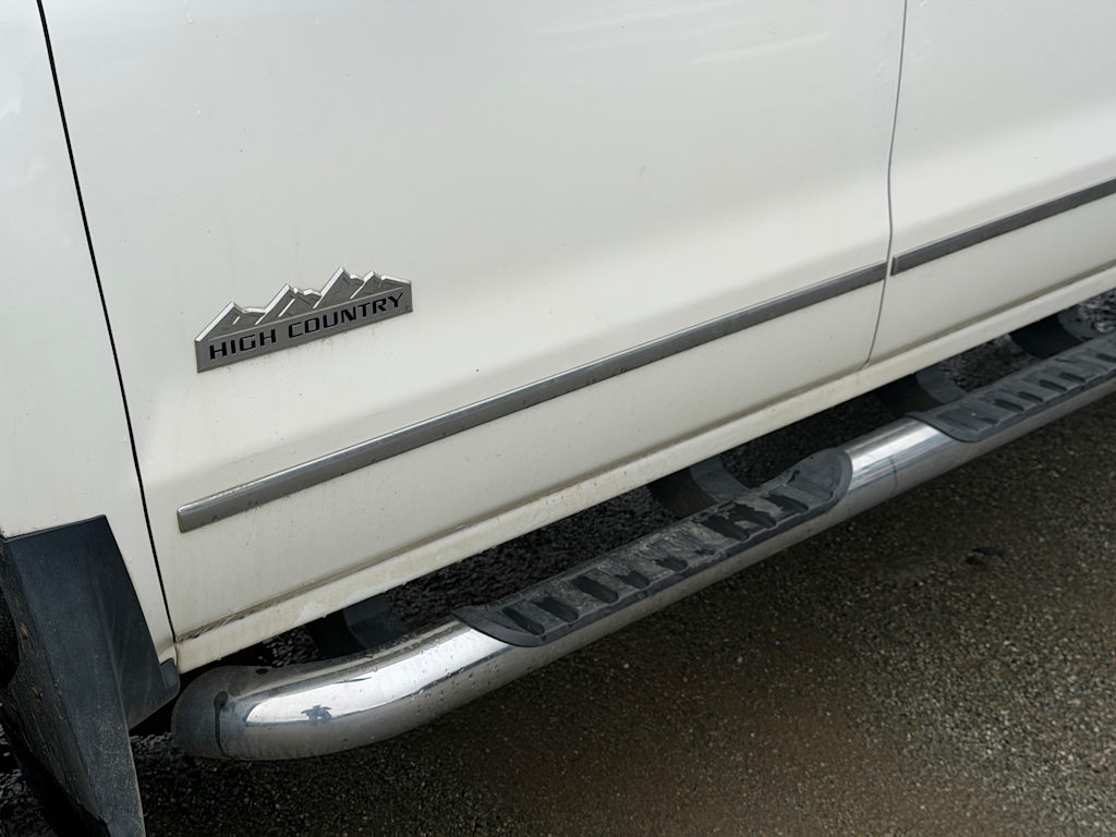 Thumbnail: 2015 Chevrolet Silverado 2500 - 19
