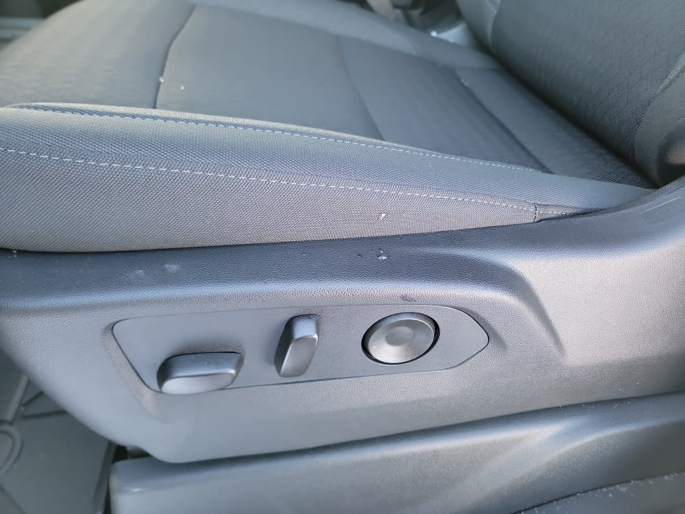 Thumbnail: 2026 Chevrolet Silverado 2500 - 21