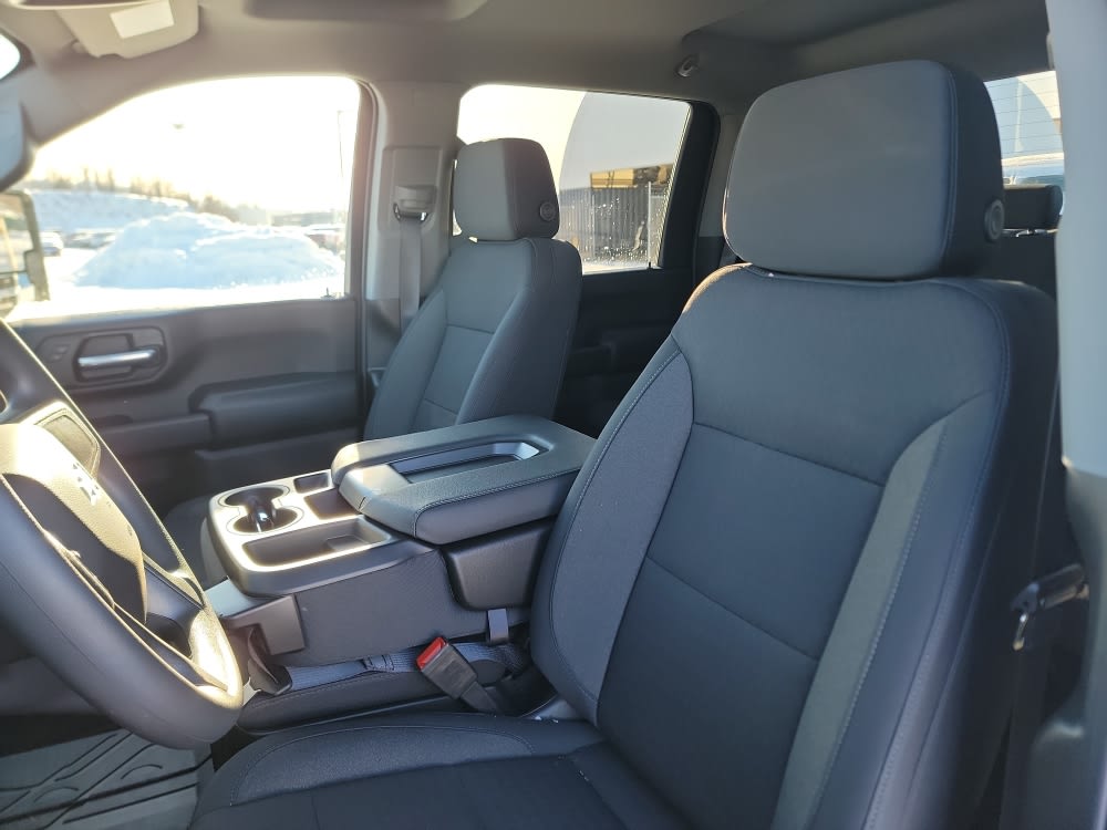 Thumbnail: 2026 Chevrolet Silverado 2500 - 10