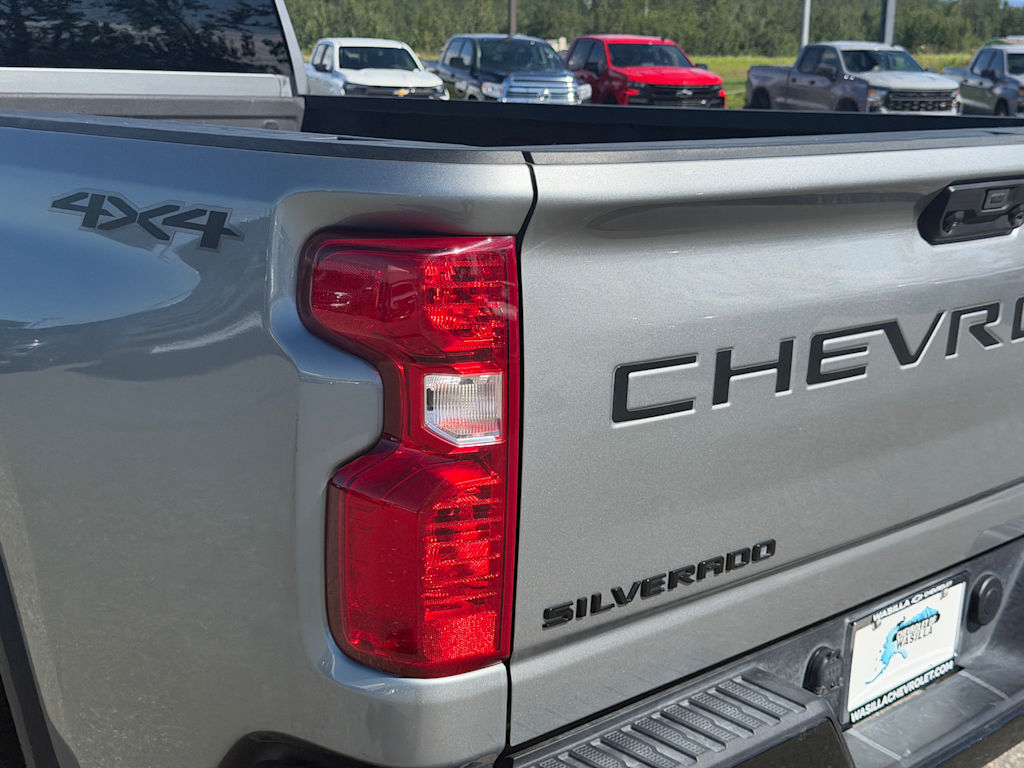 Thumbnail: 2025 Chevrolet Silverado 2500 - 20