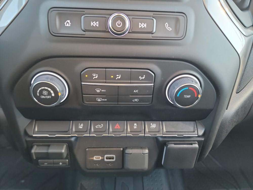 Thumbnail: 2026 Chevrolet Silverado 2500 - 24