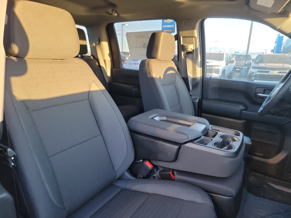 Thumbnail: 2026 Chevrolet Silverado 2500 - 11