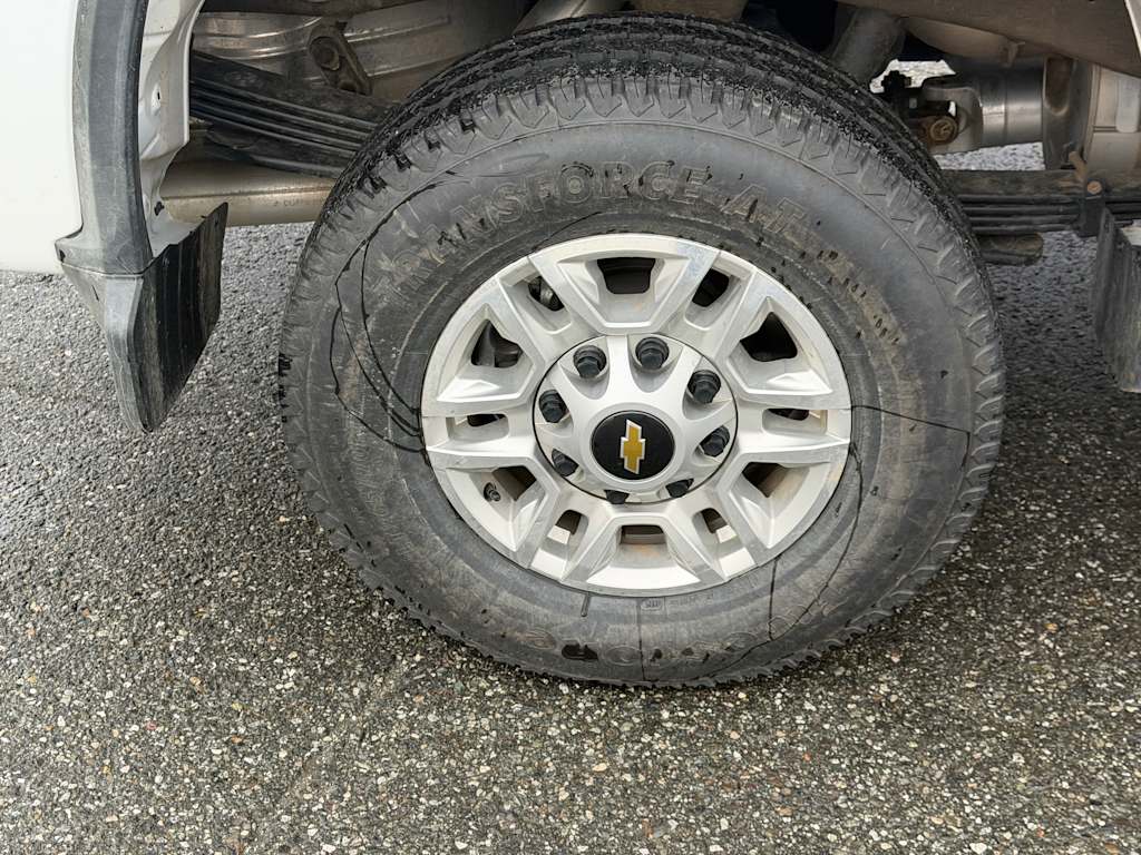 Thumbnail: 2026 Chevrolet Silverado 2500 - 21