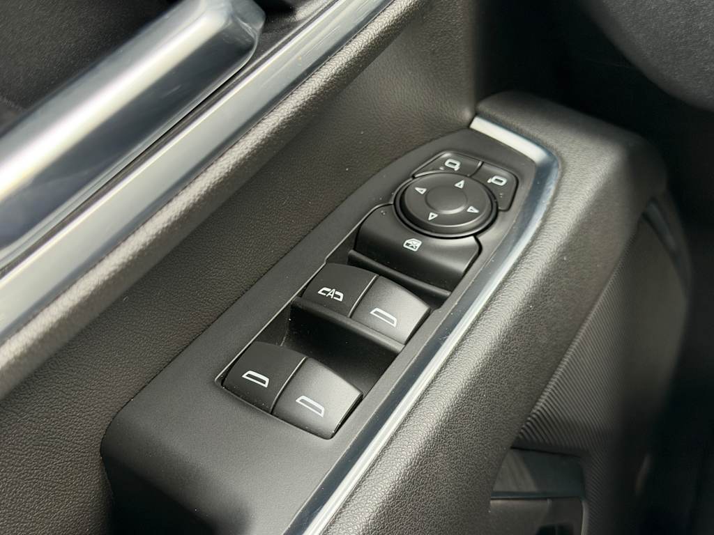 Thumbnail: 2026 Chevrolet Silverado 2500 - 14