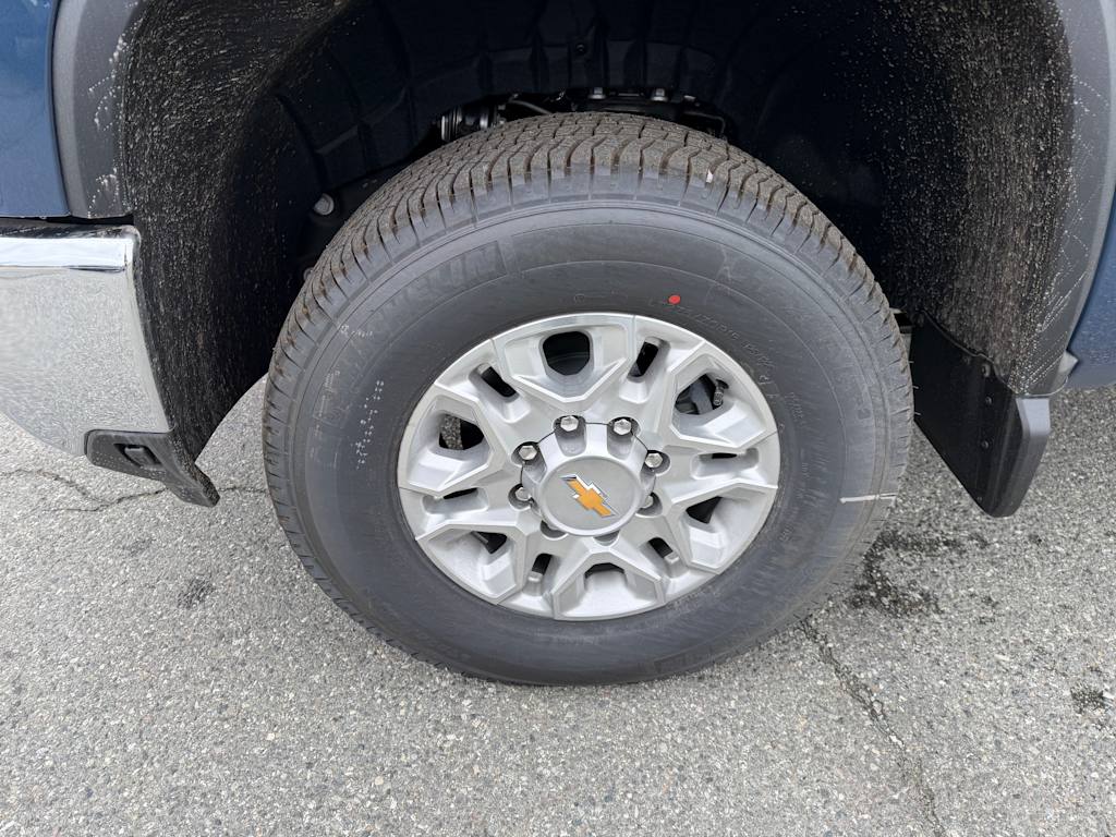 Thumbnail: 2026 Chevrolet Silverado 2500 - 7