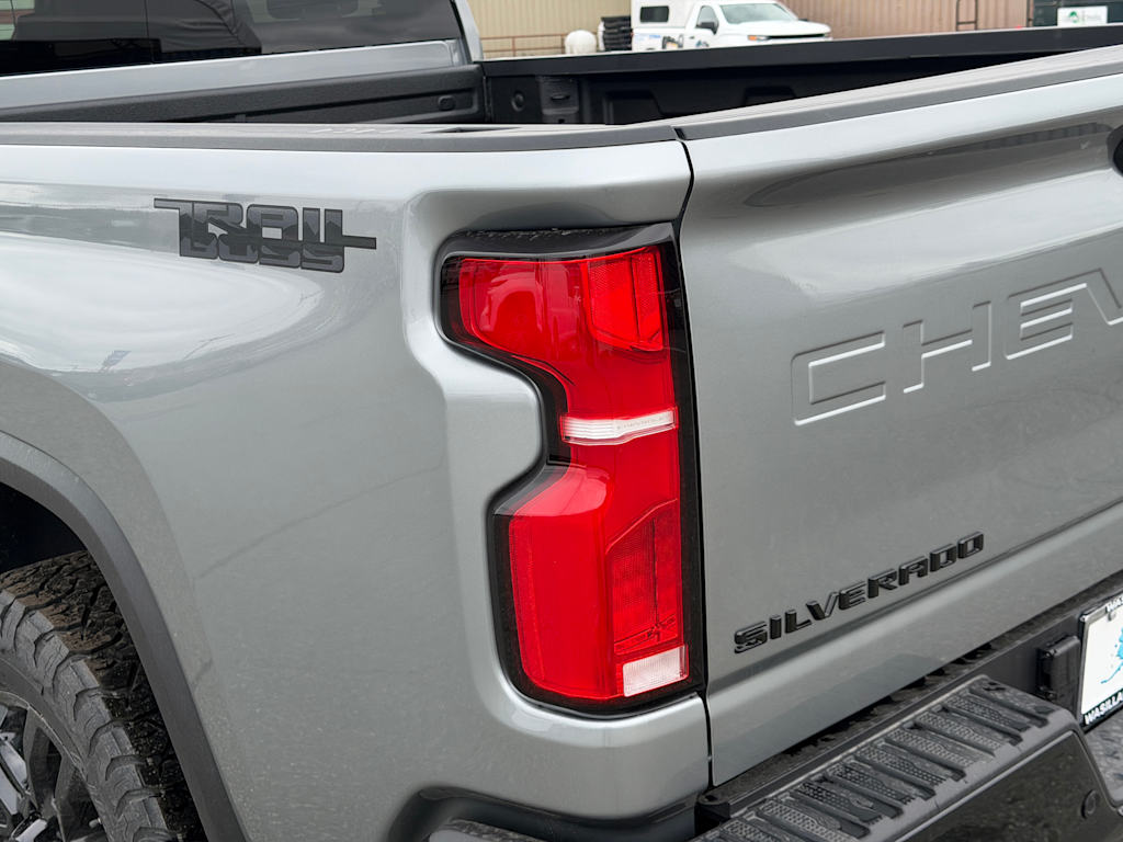 Thumbnail: 2026 Chevrolet Silverado 2500 - 20