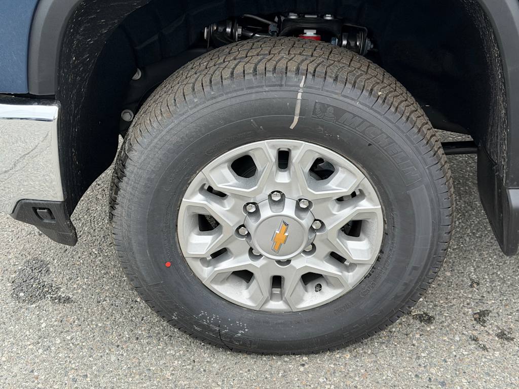Thumbnail: 2026 Chevrolet Silverado 2500 - 18
