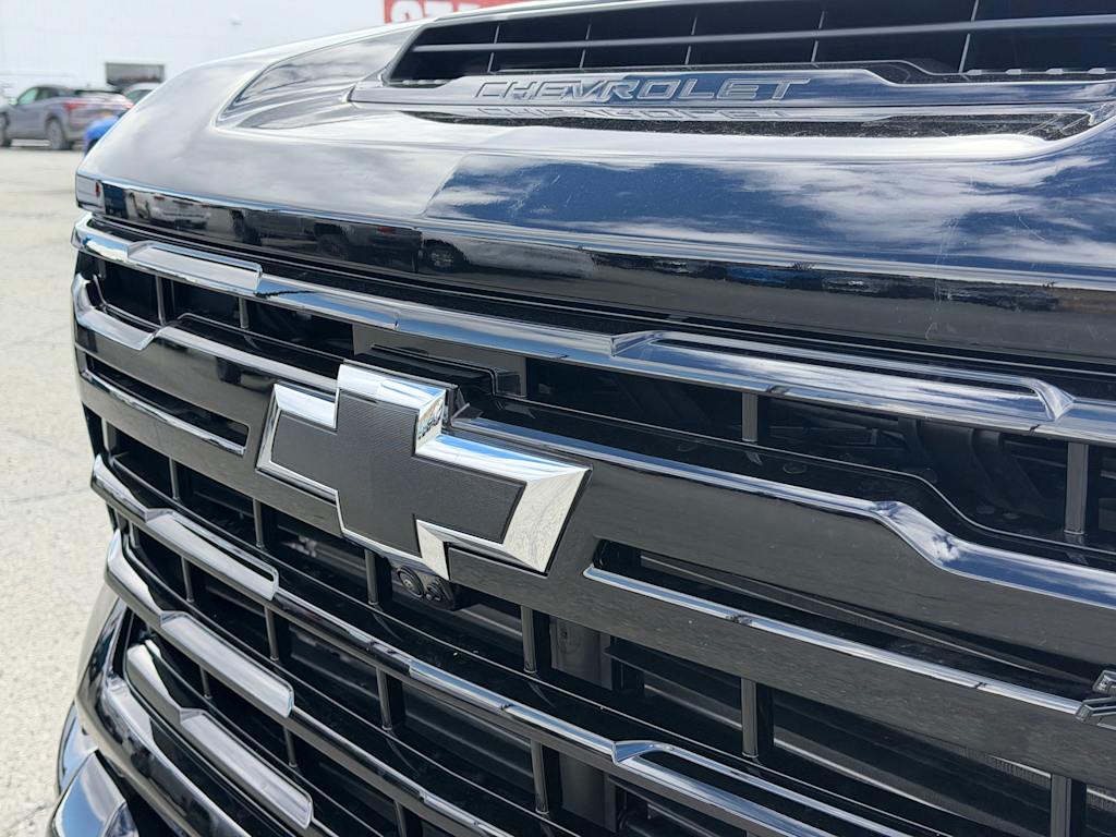 Thumbnail: 2026 Chevrolet Silverado 2500 - 6