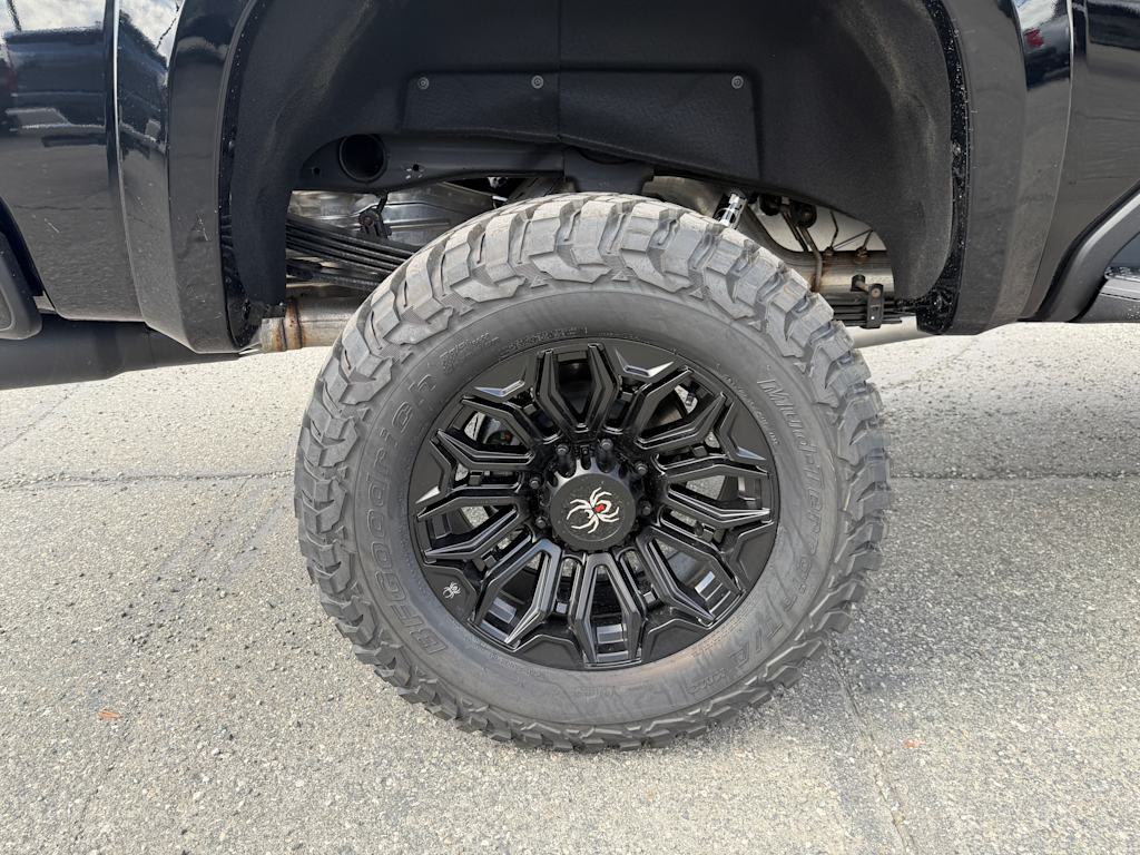 Thumbnail: 2026 Chevrolet Silverado 2500 - 22