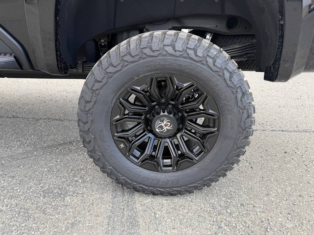 Thumbnail: 2026 Chevrolet Silverado 2500 - 26