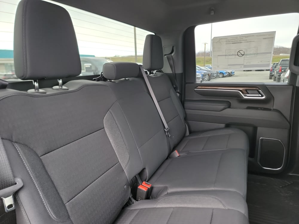 Thumbnail: 2026 Chevrolet Silverado 2500 - 12