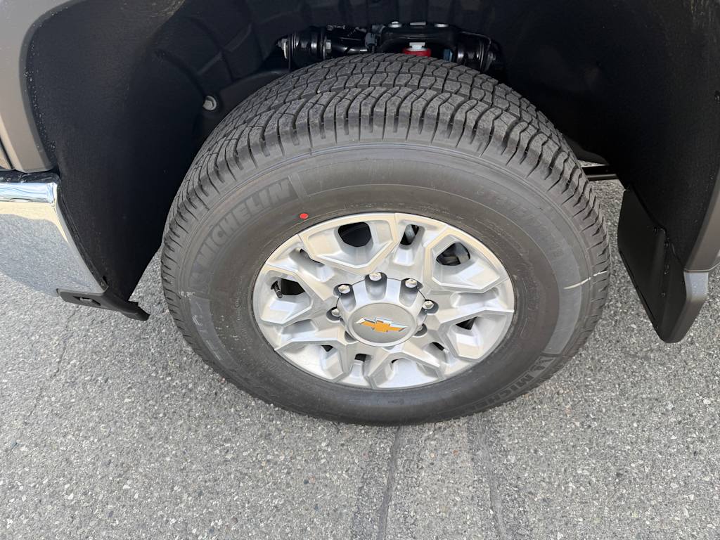 Thumbnail: 2026 Chevrolet Silverado 2500 - 7