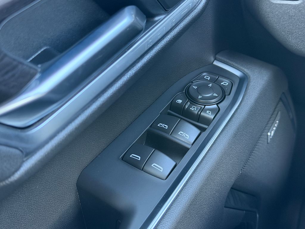 Thumbnail: 2026 Chevrolet Silverado 2500 - 12