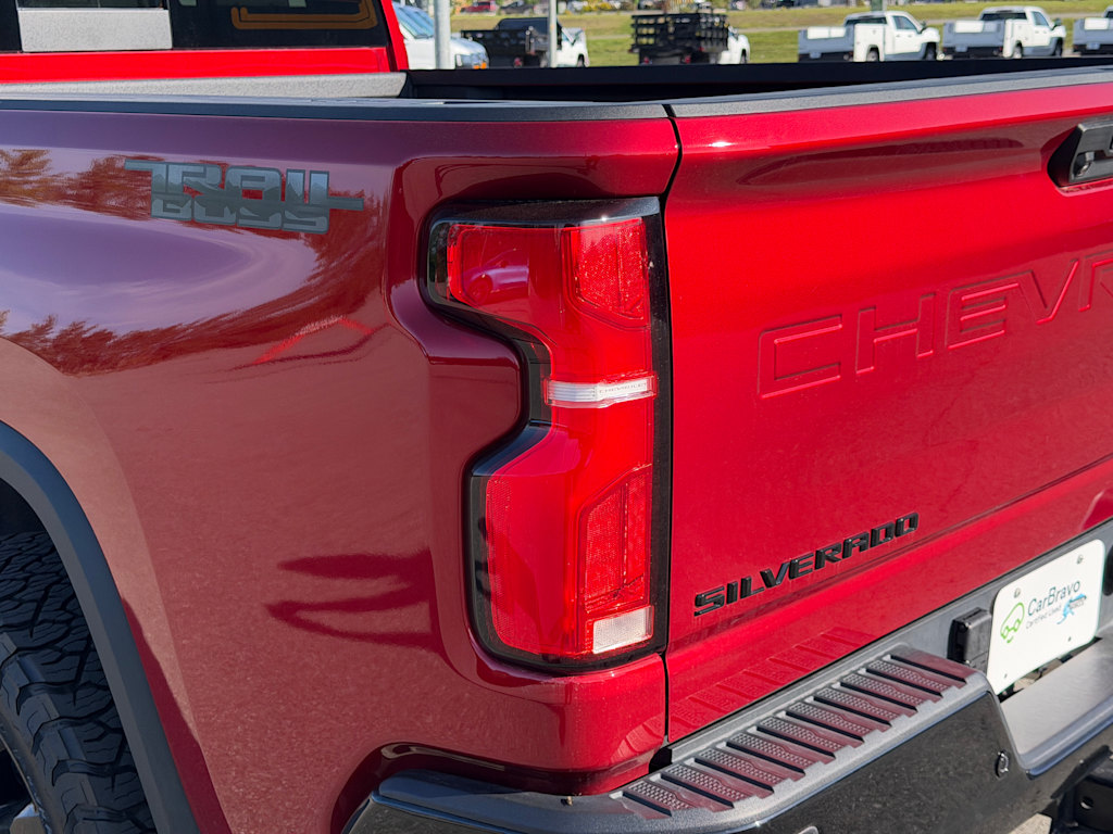 Thumbnail: 2026 Chevrolet Silverado 2500 - 20