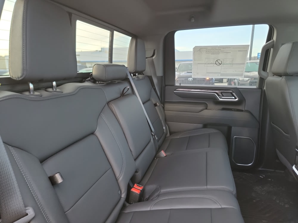 Thumbnail: 2026 Chevrolet Silverado 2500 - 12