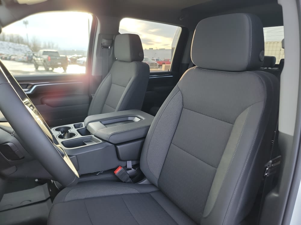 Thumbnail: 2026 Chevrolet Silverado 3500 - 10