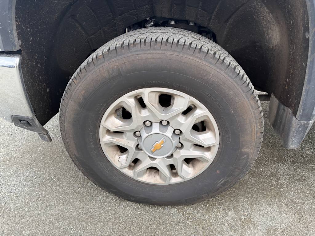 Thumbnail: 2025 Chevrolet Silverado 3500 - 7